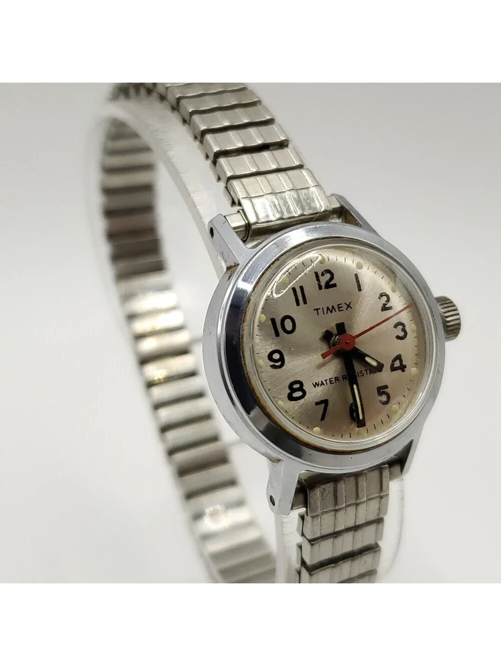 Vintage Timex Mechanical Water Resistance Womens Watch 24mm Running
